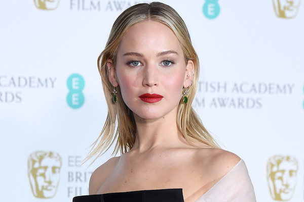 Oscar-winning actress Jennifer Lawrence dropped out of middle schools