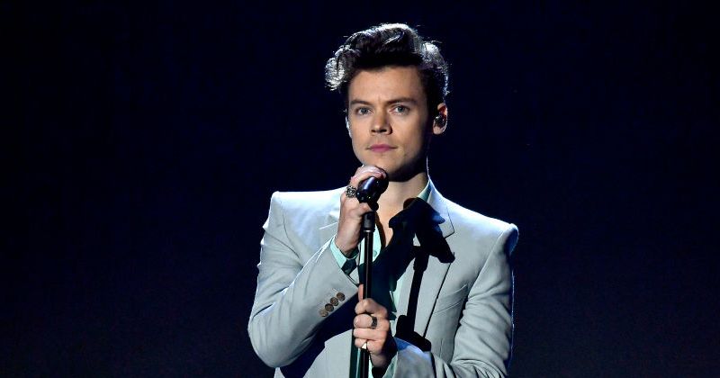 Fans Think Harry Styles Is Addressing His Sexuality In New Track 'Medicine'