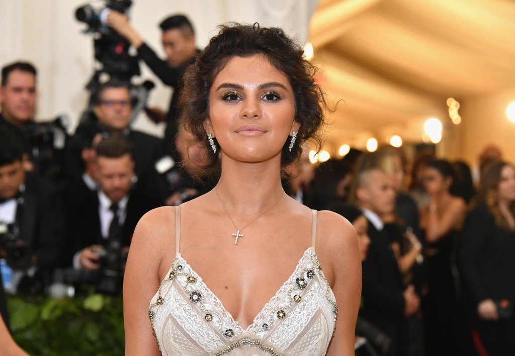 Selena Gomez Remarks Solo Appearance In A Sheer Gown At 2018 Met Gala
