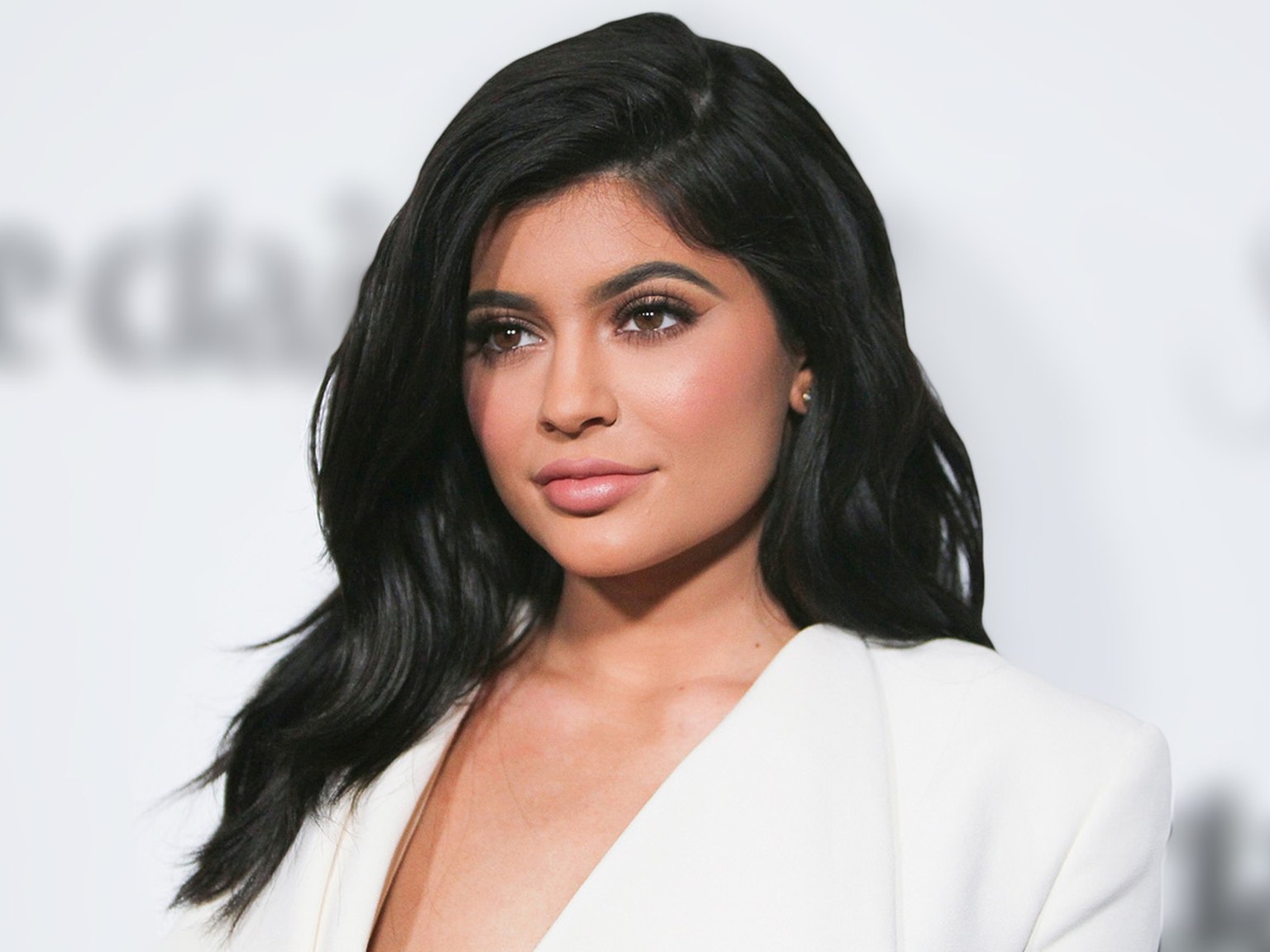 Kylie Jenner Shows Off Her Perfectly Toned Post-Pregnancy Bikini Body